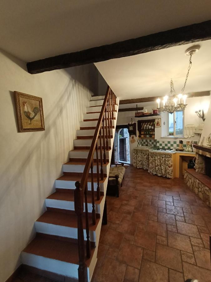 Giglio Vallerano. Alloggio Turistico Экстерьер фото